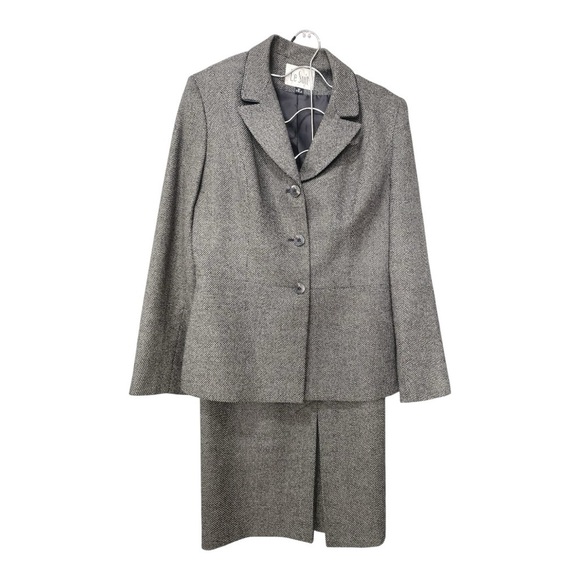 Le Suit ,Women’s suit size 10 black color with cream - Picture 1 of 7